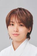 伊野尾慧